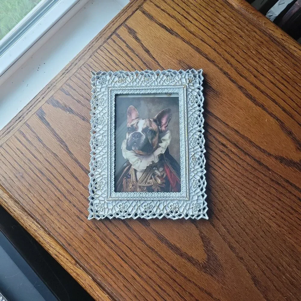Vtg Metal Picture Frame Gold Filigree Whitewash 4x6 photo Royal Bulldog Print